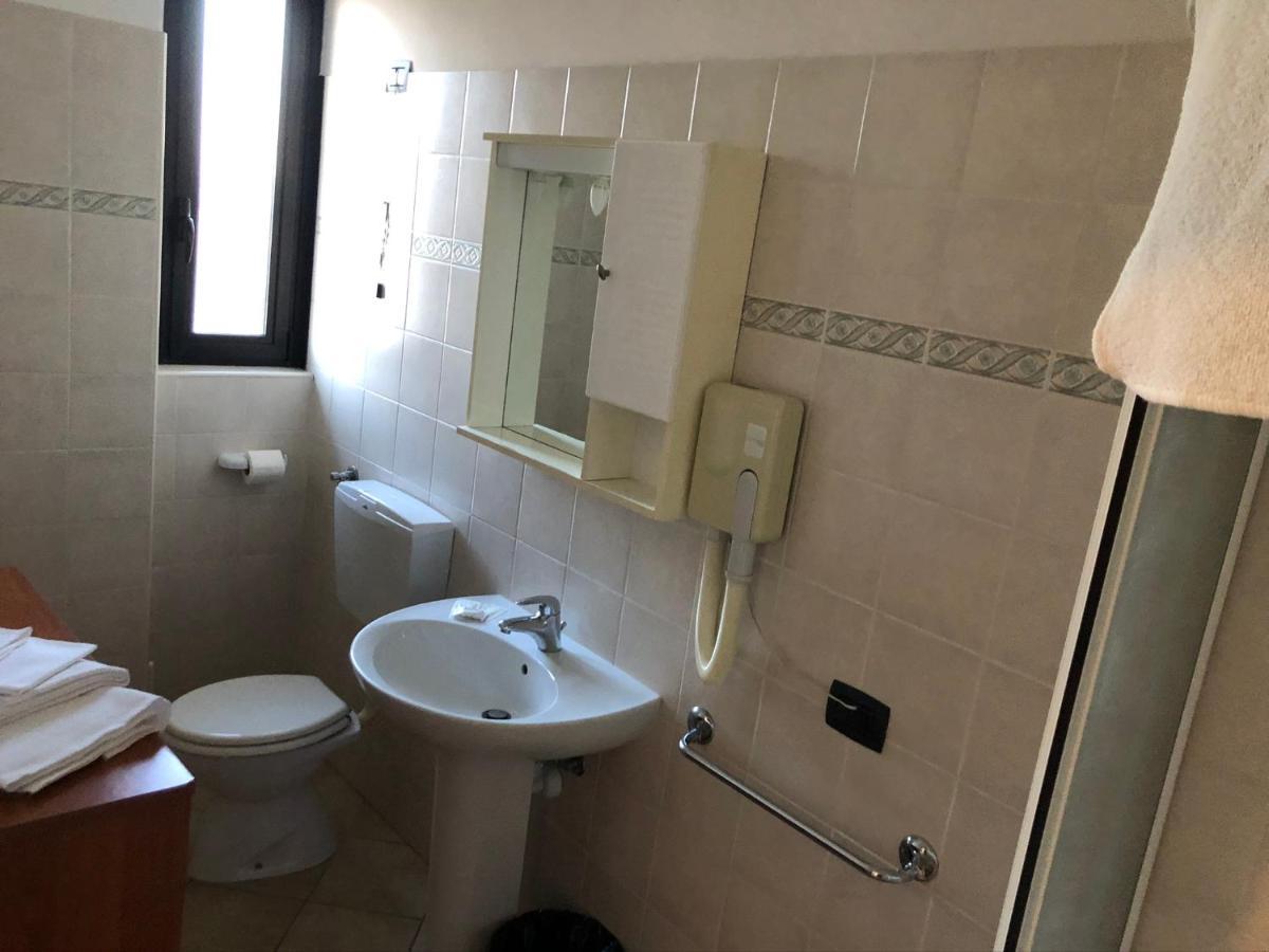 Hotel Il Gatto E La Volpe Avigliana Exteriér fotografie